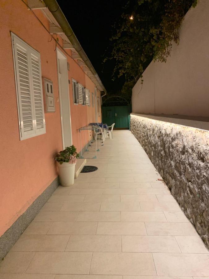 Apartment Silvana Sibenik Luaran gambar